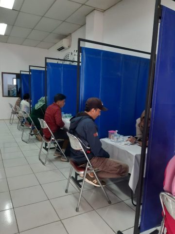 clt coklat di kantor